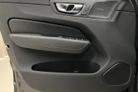 Volvo XC60 din 2022 cu 46.980 km - oferta VOL174318 - foto 6