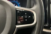 Volvo XC60 din 2022 cu 46.980 km - oferta VOL174318 - foto 13