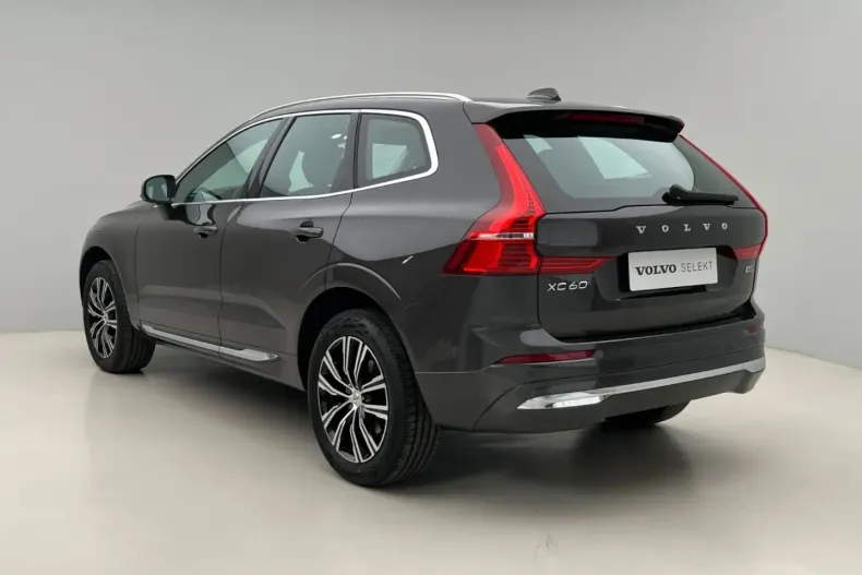 Volvo XC60 din 2022 cu 46.980 km - oferta VOL174318 - foto 21