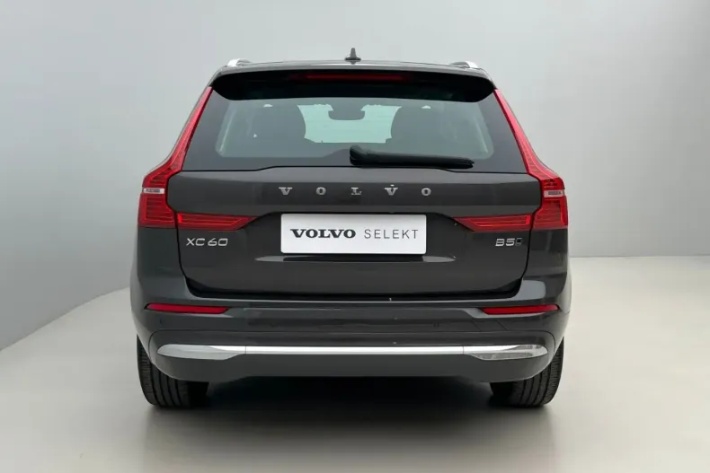 Volvo XC60 din 2022 cu 46.980 km - oferta VOL174318 - foto 22