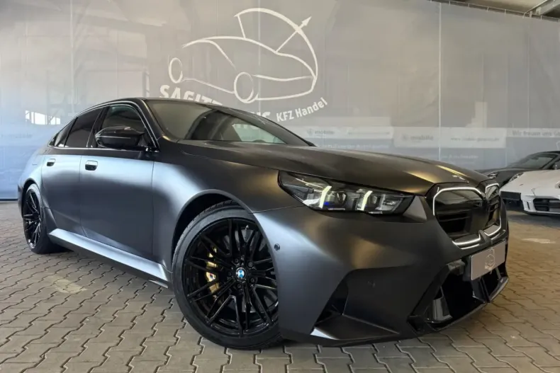 BMW M5 din 2025 cu 7.973 km - oferta BMW174324 - foto 1