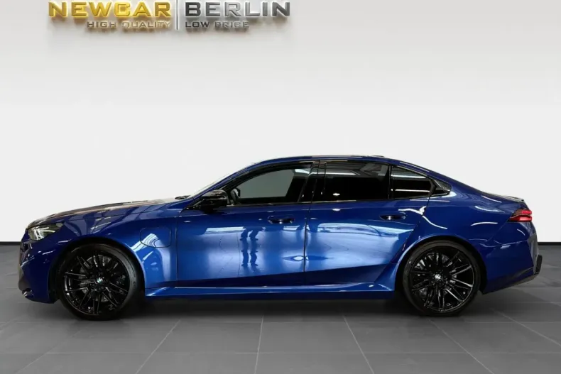 BMW M5 din 2025 cu 8.800 km - oferta BMW174327 - foto 2