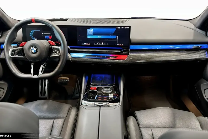 BMW M5 din 2025 cu 8.800 km - oferta BMW174327 - foto 8