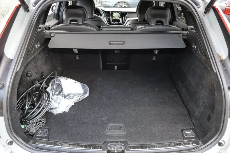 Volvo XC60 din 2023 cu 16.129 km - oferta VOL174334 - foto 15