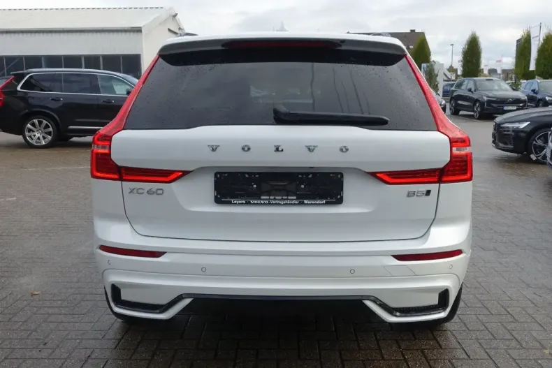 Volvo XC60 din 2025 cu 28.920 km - oferta VOL174336 - foto 6