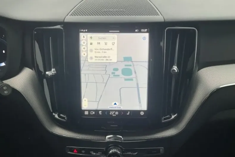 Volvo XC60 din 2024 cu 12.800 km - oferta VOL174337 - foto 13