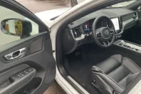 Volvo XC60 din 2024 cu 12.800 km - oferta VOL174337 - foto 15