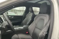 Volvo XC60 din 2024 cu 12.800 km - oferta VOL174337 - foto 16