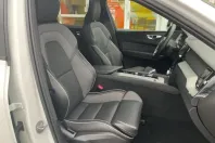 Volvo XC60 din 2024 cu 12.800 km - oferta VOL174337 - foto 17