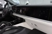 Porsche Cayenne din 2026 cu 90 km - oferta POR174338 - foto 10