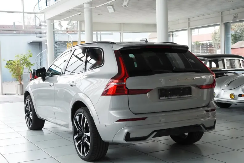 Volvo XC60 din 2022 cu 22.470 km - oferta VOL174339 - foto 6