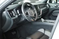 Volvo XC60 din 2022 cu 22.470 km - oferta VOL174339 - foto 7