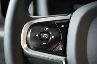 Volvo XC60 din 2022 cu 22.470 km - oferta VOL174339 - foto 11