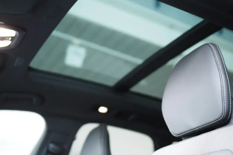 Volvo XC60 din 2022 cu 22.470 km - oferta VOL174339 - foto 22