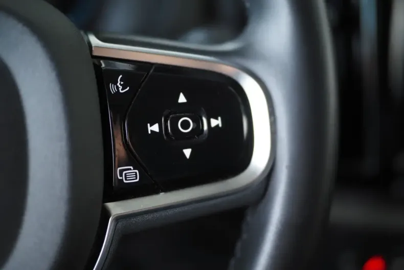 Volvo XC60 din 2024 cu 17.100 km - oferta VOL174340 - foto 14