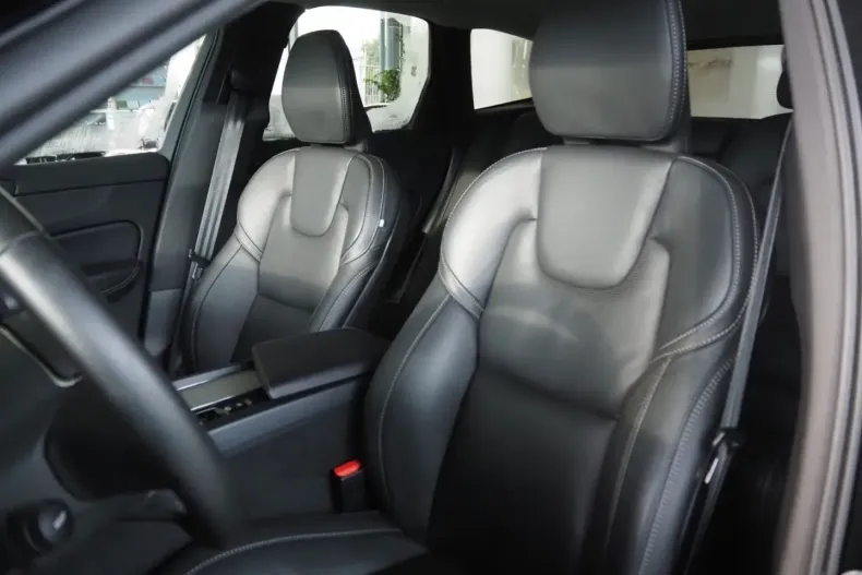 Volvo XC60 din 2024 cu 17.100 km - oferta VOL174340 - foto 25