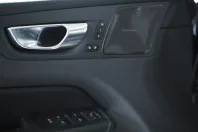 Volvo XC60 din 2024 cu 15.850 km - oferta VOL174342 - foto 8