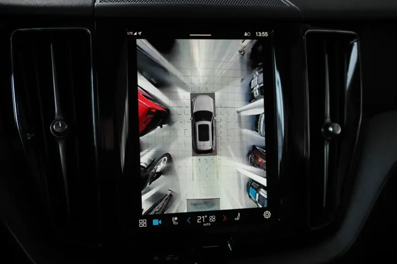 Volvo XC60 din 2024 cu 15.850 km - oferta VOL174342 - foto 15