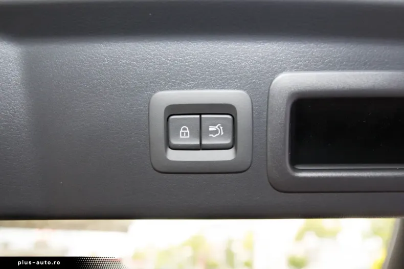 Mazda CX-30 din 2025 cu 6.500 km - oferta MAZ174346 - foto 10