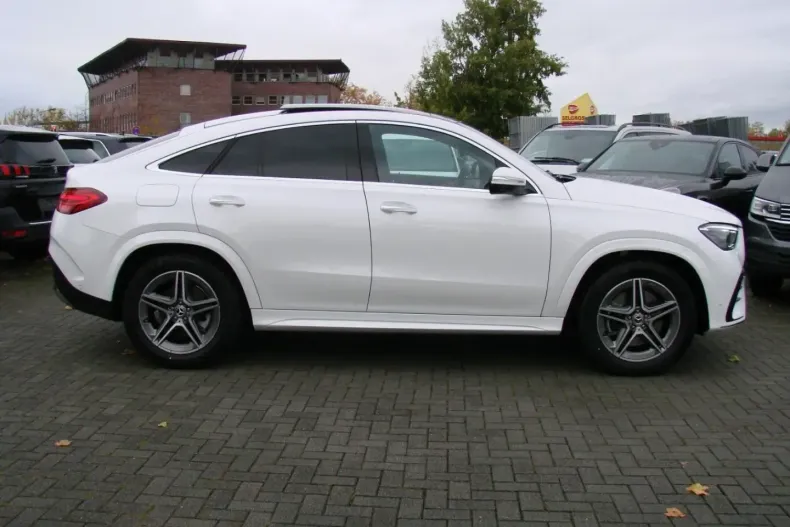 Mercedes-Benz GLE 300 din 2025 cu 2.480 km - oferta MER174354 - foto 4
