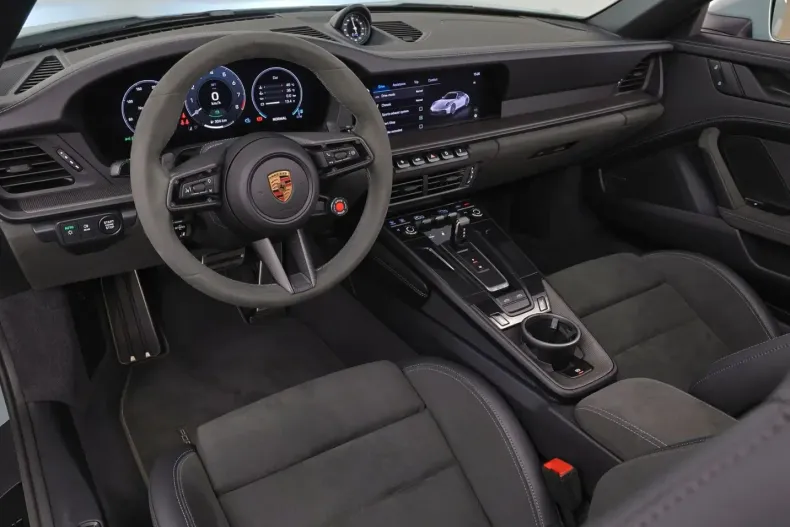 Porsche 992 din 2024 cu 9.500 km - oferta POR174365 - foto 12