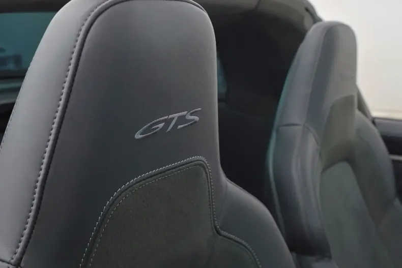 Porsche 992 din 2024 cu 9.500 km - oferta POR174365 - foto 25