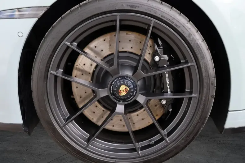 Porsche 992 din 2024 cu 9.500 km - oferta POR174365 - foto 29