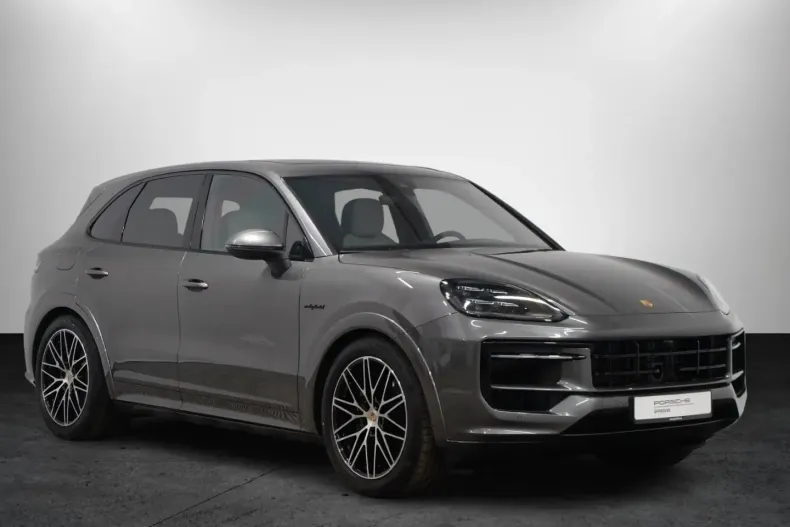 Porsche Cayenne din 2024 cu 9.050 km - oferta POR174366 - foto 2