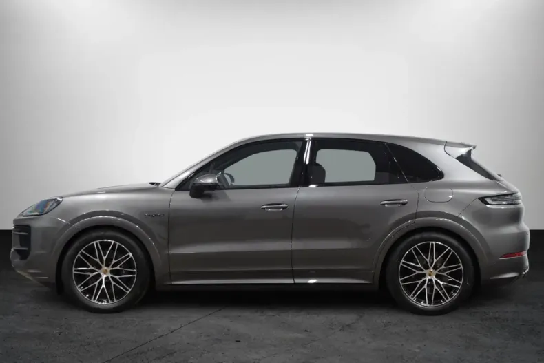 Porsche Cayenne din 2024 cu 9.050 km - oferta POR174366 - foto 7