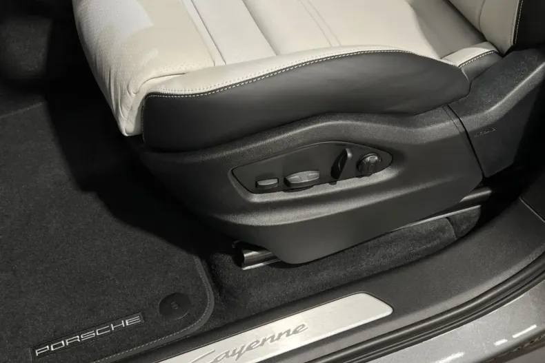 Porsche Cayenne din 2024 cu 9.050 km - oferta POR174366 - foto 10