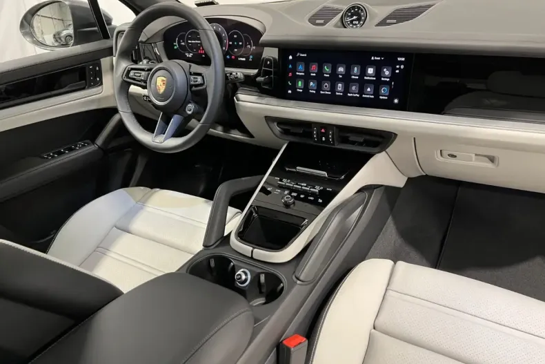 Porsche Cayenne din 2024 cu 9.050 km - oferta POR174366 - foto 22