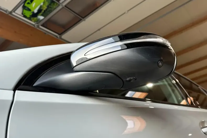 Mercedes-Benz GLE 63 AMG din 2026 cu 20 km - oferta MER174373 - foto 11