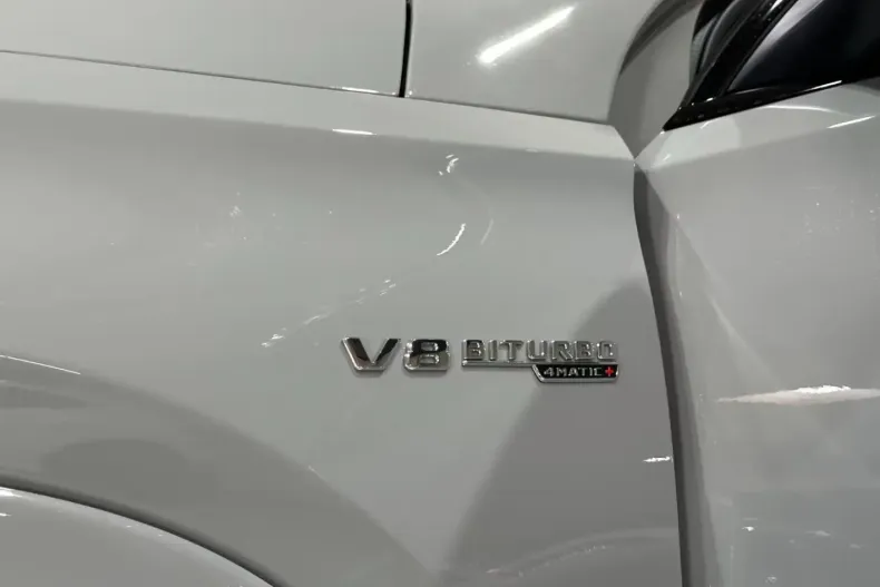 Mercedes-Benz GLE 63 AMG din 2026 cu 20 km - oferta MER174373 - foto 12