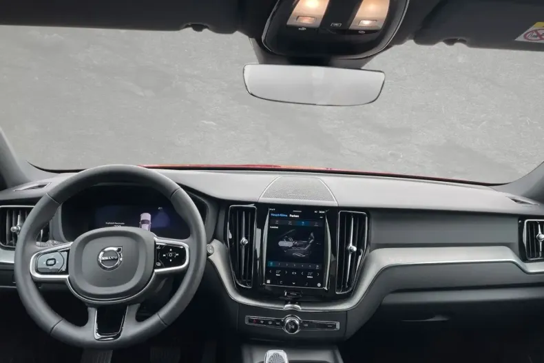 Volvo XC60 din 2024 cu 23.500 km - oferta VOL174384 - foto 6