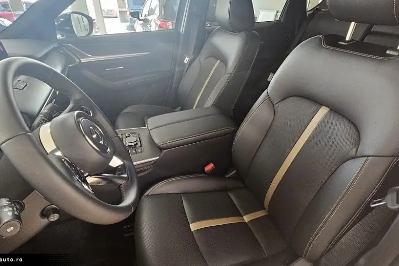 Mazda CX-60 din 2025 cu 1.200 km - oferta MAZ174385 - foto 9