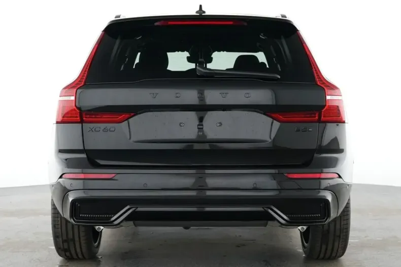 Volvo XC60 din 2025 cu 23.233 km - oferta VOL174386 - foto 3