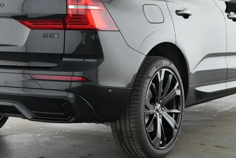 Volvo XC60 din 2025 cu 23.233 km - oferta VOL174386 - foto 11