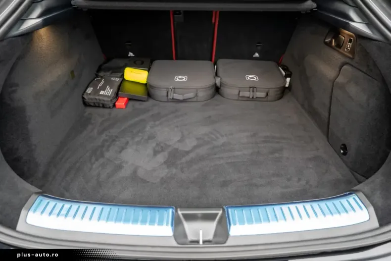 Mercedes-Benz GLE 53 AMG din 2026 cu 35 km - oferta MER174392 - foto 13