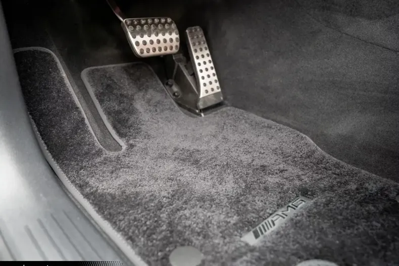 Mercedes-Benz GLE 53 AMG din 2026 cu 35 km - oferta MER174392 - foto 30