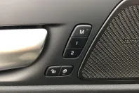 Volvo XC60 din 2023 cu 22.197 km - oferta VOL174398 - foto 11