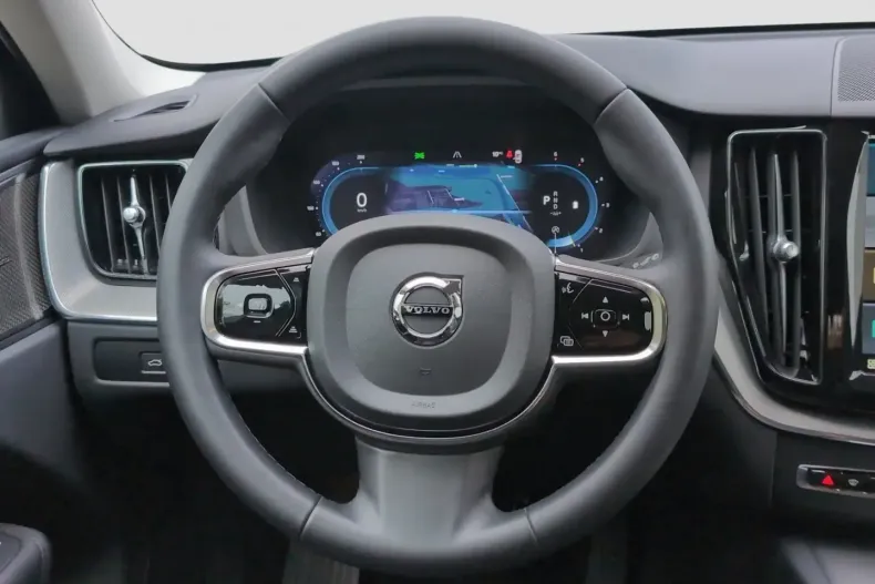 Volvo XC60 din 2023 cu 28.289 km - oferta VOL174399 - foto 5