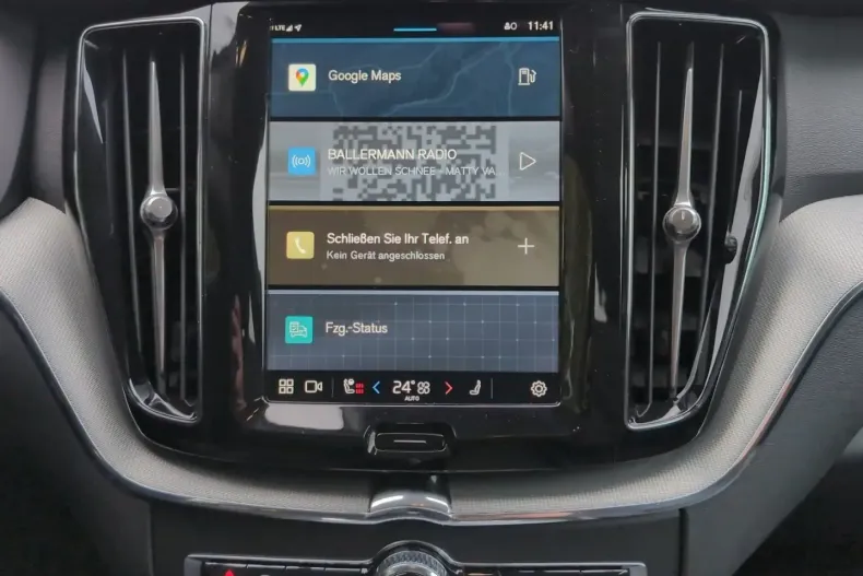 Volvo XC60 din 2023 cu 28.289 km - oferta VOL174399 - foto 7