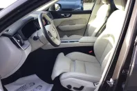 Volvo XC60 din 2022 cu 45.128 km - oferta VOL174400 - foto 14