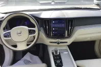 Volvo XC60 din 2022 cu 45.128 km - oferta VOL174400 - foto 17