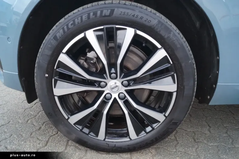 Volvo XC60 din 2022 cu 49.050 km - oferta VOL174403 - foto 15
