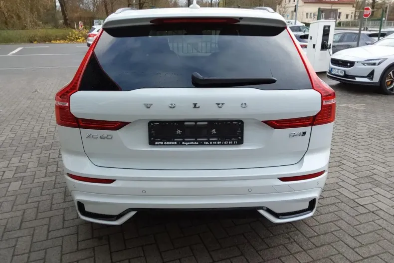 Volvo XC60 din 2023 cu 23.000 km - oferta VOL174408 - foto 6