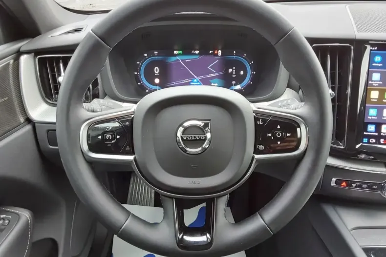 Volvo XC60 din 2023 cu 23.000 km - oferta VOL174408 - foto 10