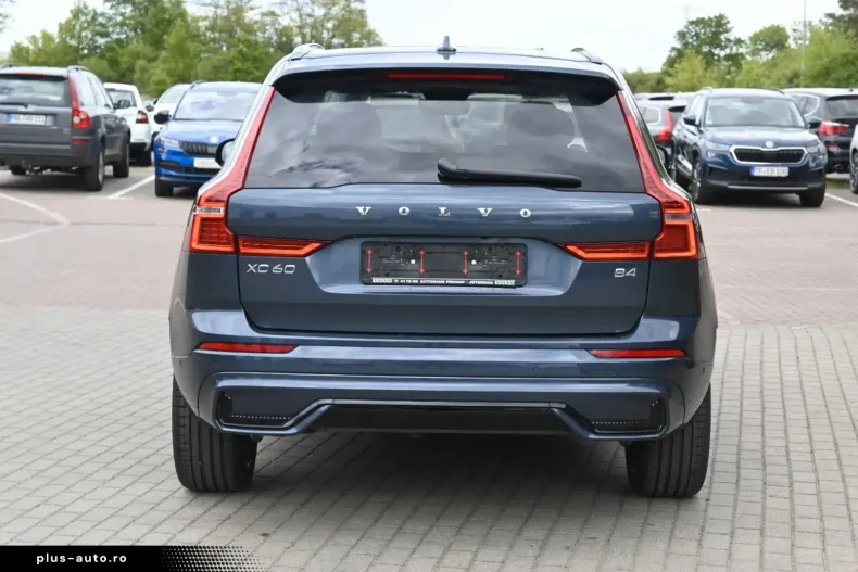 Volvo XC60 din 2024 cu 31.990 km - oferta VOL174409 - foto 4