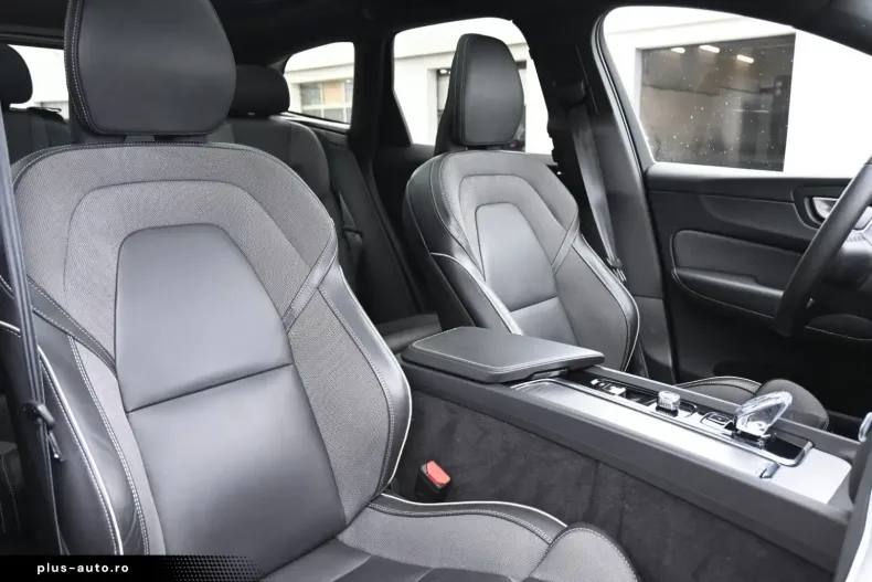 Volvo XC60 din 2024 cu 31.990 km - oferta VOL174409 - foto 13