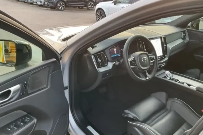 Volvo XC60 din 2024 cu 34.800 km - oferta VOL174410 - foto 15